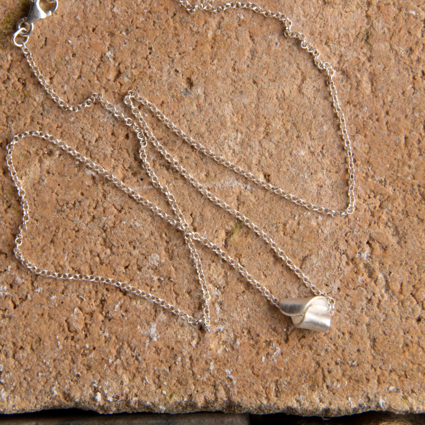 Squirm Necklace