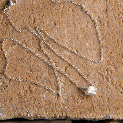 Squirm Necklace